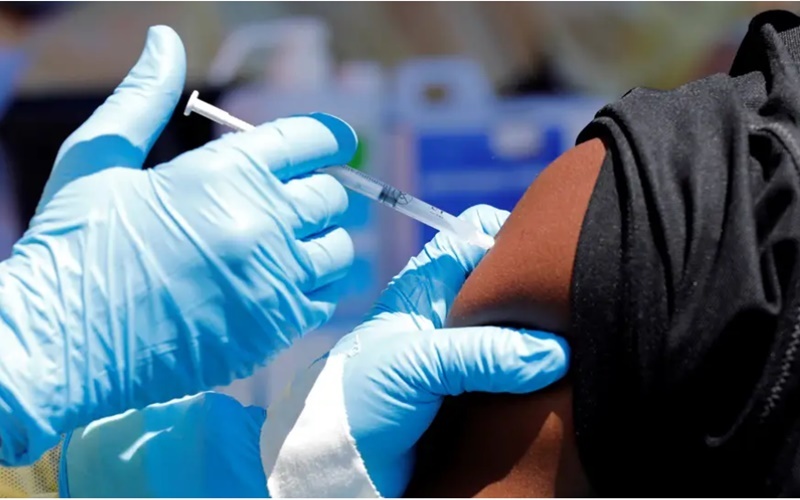 Mỹ chính thức mua thêm 100 triệu liều vaccine tiềm năng ngừa Covid-19