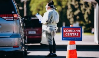 New Zealand phong tỏa cả thành phố tìm nguồn lây của 4 ca Covid-19 mới