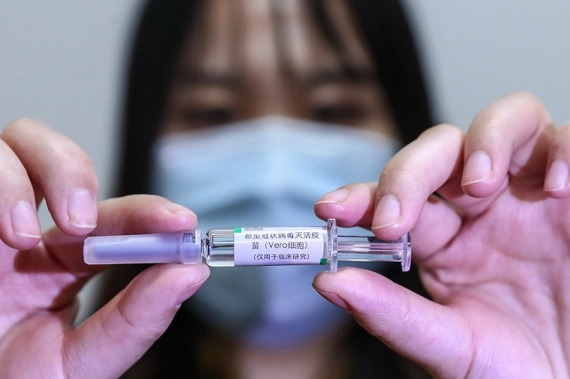 Trung Quốc phê chuẩn vaccine Covid-19 đầu tiên của nước này 