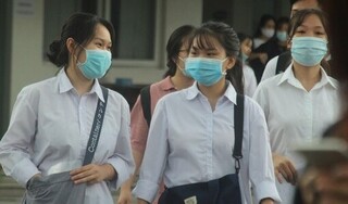 Học sinh Khánh Hòa và Phú Yên nghỉ học để tránh bão số 12