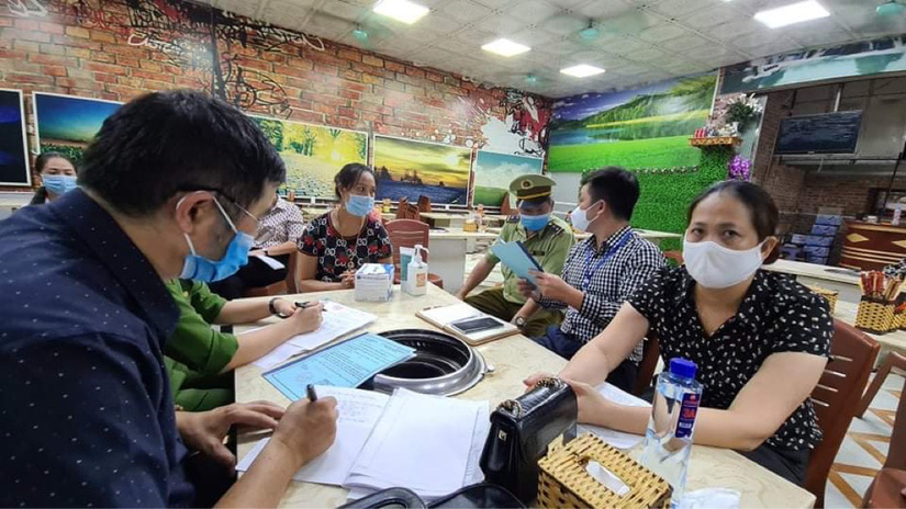 Phạt 30,5 triệu đồng chủ quán Nhắng  nướng bắt khách quỳ gối xin lỗi ở Bắc Ninh 
