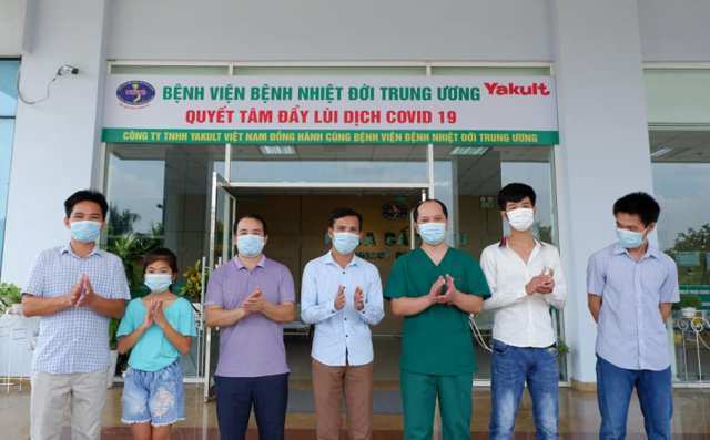 Thêm 6 bệnh nhân Covid-19 được xuất viện, trong đó có bé gái 10 tuổi ở Lạng Sơn