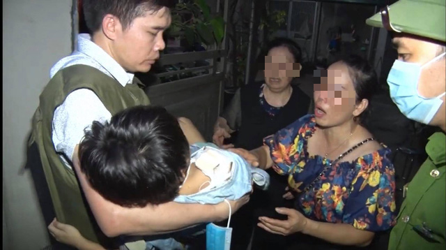 Hàng xóm kinh hãi kể về người bố giam giữ, đánh đập con gái 6 tuổi ở Bắc Ninh