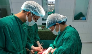 Phẫu thuật lấy thai thành công cho sản phụ có 2 tử cung hiếm gặp