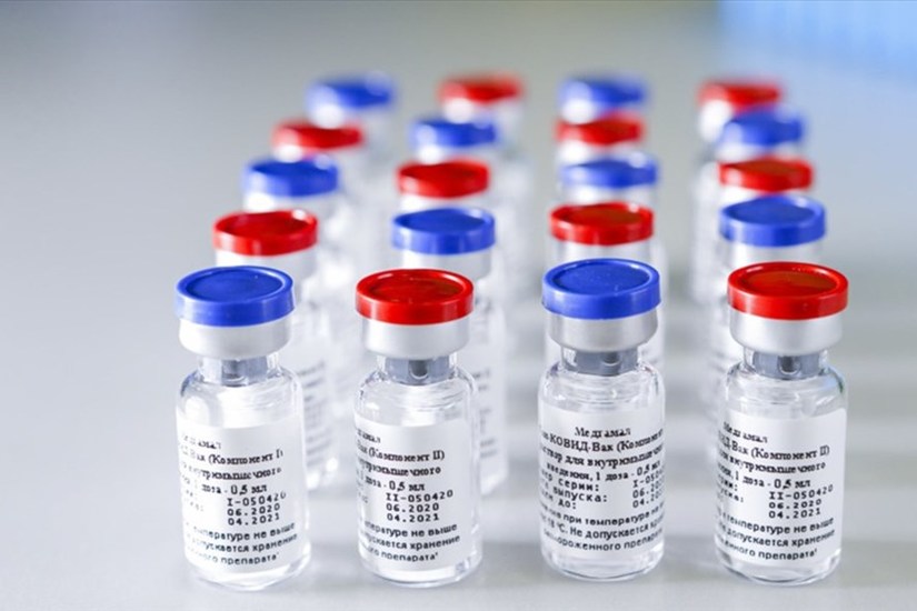 Nga bắt đầu đưa vắc xin ngừa Covid-19 vào lưu hành rộng rãi