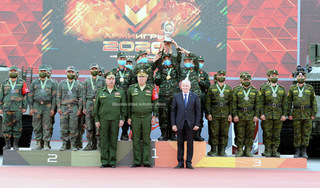 Cách ly 14 trường hợp F0 thuộc đoàn quân đội dự Army Games tại Nga về nước