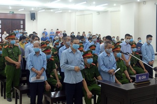 Đề nghị tử hình 2 bị cáo trong vụ giết người ở Đồng Tâm