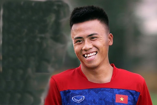 Tuyển thủ U19 Việt Nam bỏ bóng đá đi làm làm shipper công nghệ
