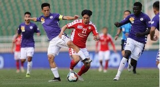 BLV Quang Tùng: 'Hà Nội FC vẫn nhỉnh hơn CLB TP.HCM ở trận bán kết'