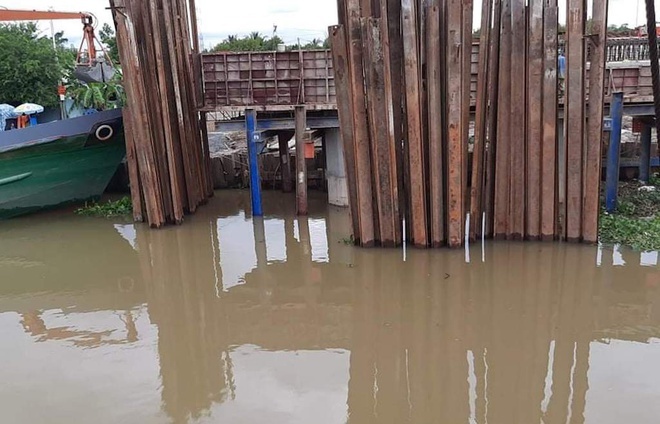 Chìm ghe chở 45 tấn gạo ở Tiền Giang, ước tính thiệt hại hơn 400 triệu đồng