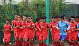 U22 Việt Nam chuẩn bị so tài với đàn em U19 Việt Nam?