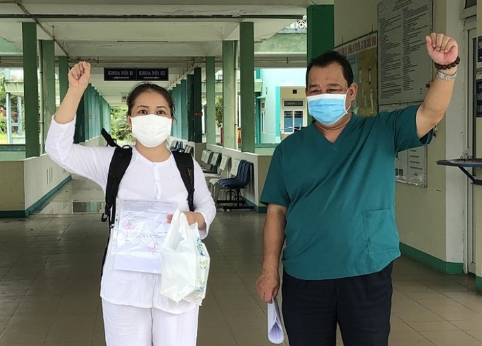 Bệnh nhân Covid-19 cuối cùng ở Bệnh viện Phổi Đà Nẵng xuất viện