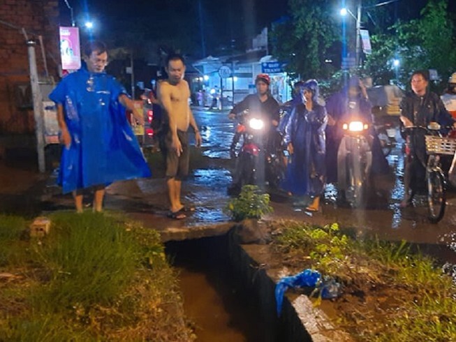 Đã thấy thi thể phụ nữ mất tích dưới kênh thoát nước ở Đồng Nai