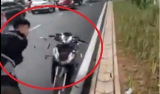 Quá khứ bất hảo của thiếu niên đập xe máy giữa phố sau va chạm giao thông