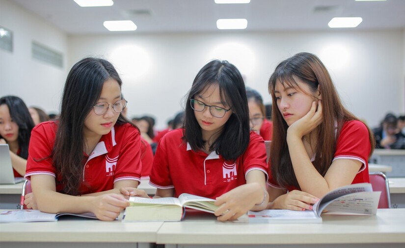 Hồ sơ nhập học Đại học Kinh Tế-ĐHQG Hà Nội và Đại học Kinh Tế TPHCM năm 2020. 4