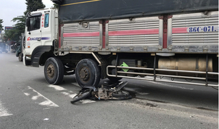 Xe tải va chạm với xe máy, 1 người tử vong