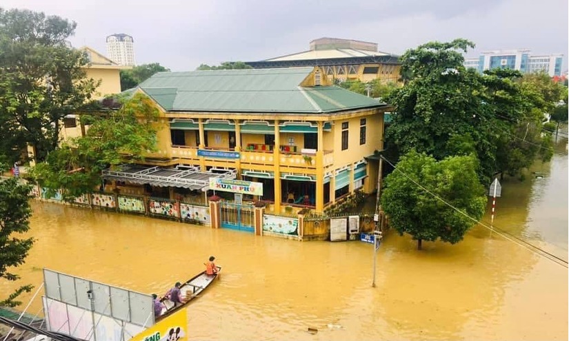 Học sinh toàn tỉnh Thừa Thiên – Huế nghỉ học 2 ngày do lũ lụt