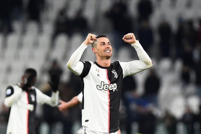 Lương của Ronaldo cao hơn quỹ lương của 4 CLB tại Serie A