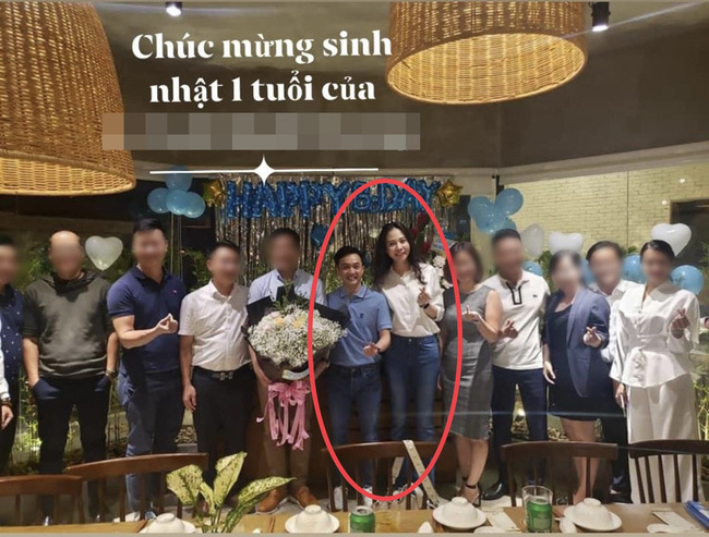 Rủ vợ chơi 'siêu xe' mới, Cường Đô La vô tình để lộ vóc dáng Đàm Thu Trang sau sinh