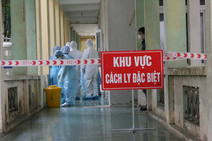 Việt Nam có hơn 13.800 người đang cách ly chống dịch Covid-19