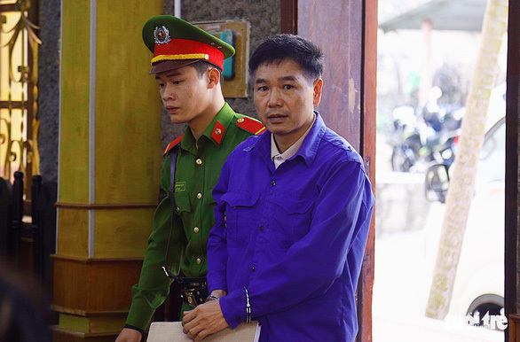 Hoãn phúc thẩm vụ án gian lận thi cử ở Sơn La