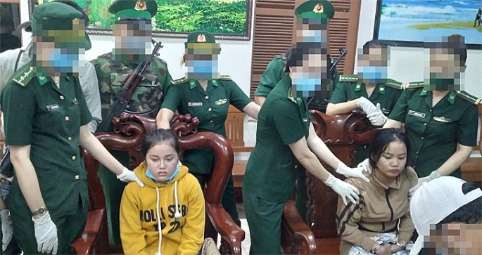 Vận chuyển hơn 1kg ma túy tổng hợp vào Đà Nẵng, hai cô gái trẻ bị bắt giữ