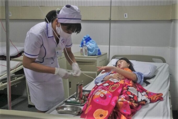 Ăn cá hồng chuối, 10 người tại Bình Thuận nhập viện khẩn cấp