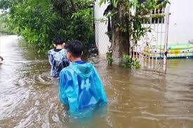 Hôm nay, học sinh Đà Nẵng và Thừa Thiên Huế nghỉ học do mưa bão