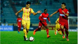 Ban tổ chức thay đổi giờ thi đấu trận Nam Định - Hải Phòng