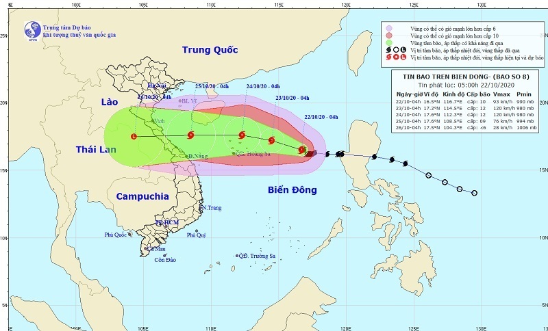 Bão số 8 ngày càng lạnh lên hướng vào Bắc Trung Bộ