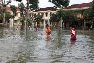 Phú Yên cho học sinh nghỉ học từ ngày 28/10 để tránh bão số 9