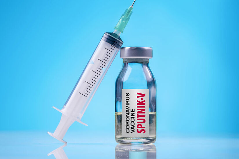 Vaccine Sputnik V ngừa Covid-19 của Nga đạt hiệu quả trên 90%