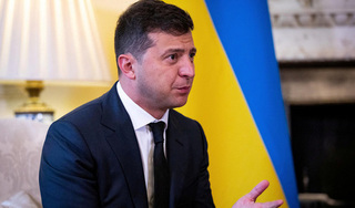 Tổng thống Ukraine nhập viện vì mắc Covid-19
