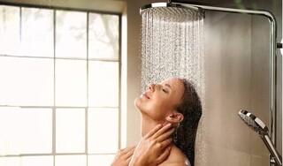 Tắm nước lạnh có thể làm giảm các triệu chứng trầm cảm và lo lắng