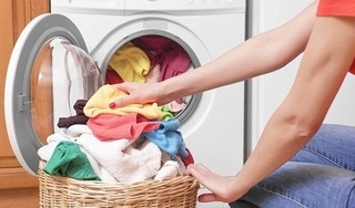 Sai lầm phổ biến làm tốn tiền mua quần áo lại mất phí sửa máy giặt