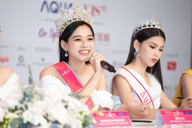 Hoa hậu Việt Nam Đỗ Thị Hà lên tiếng khi bị chê bai nhan sắc, chiến thắng thiếu thuyết phục
