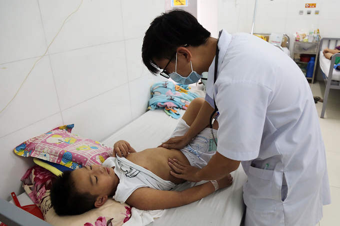 Bệnh viện ở Khánh Hòa quá tải do số bệnh nhân sốt xuất huyết tăng đột biến