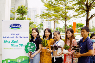 Thêm hàng ngàn cây xanh được trồng qua chiến dịch 'Triệu câu vươn cao cho Việt Nam xanh'