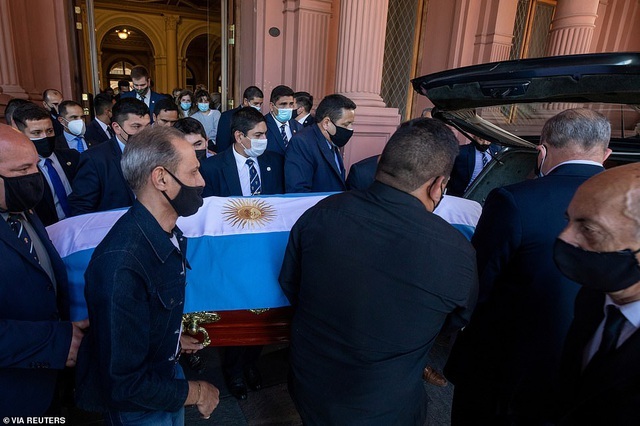  Tiếp tục điều tra về cái chết của Maradona do y tá khai báo sai 