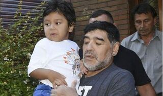 Maradona nhờ bạn trai của tình cũ chăm con trai út Diego Fernando