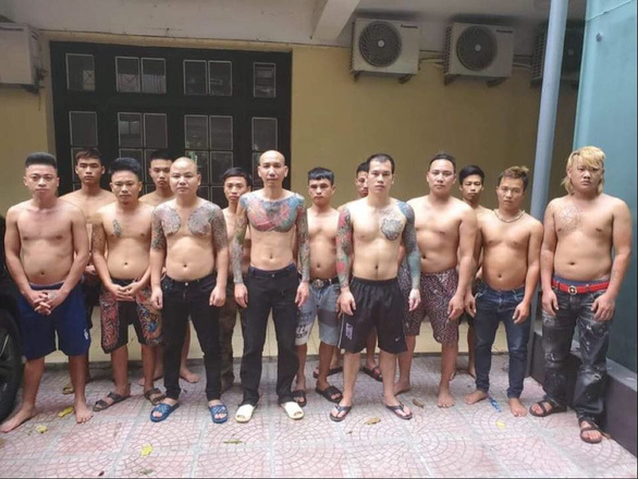 Phú Lê và đàn em sắp hầu tòa vì đánh người