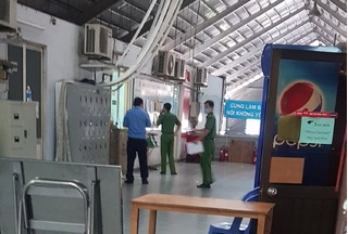 TP.HCM: Bảo vệ đâm trưởng ban quản lý chợ tử vong tại chỗ