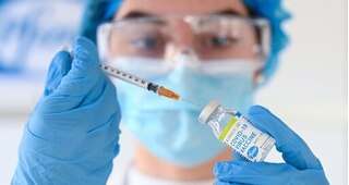 Ngày mai Anh bắt đầu tiên tiêm vaccine Covid-19 của hãng Pfizer/BioNTech