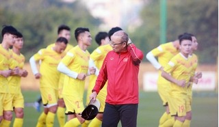 Báo Thái Lan bất ngờ với danh sách đội tuyển Việt Nam