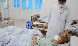 Người đàn ông ở Quảng Ninh bị thang máy kẹp vỡ hộp sọ
