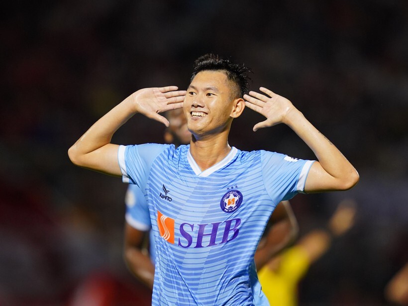 Phan Văn Long không đố kỵ với những cầu thủ U19 Việt Nam