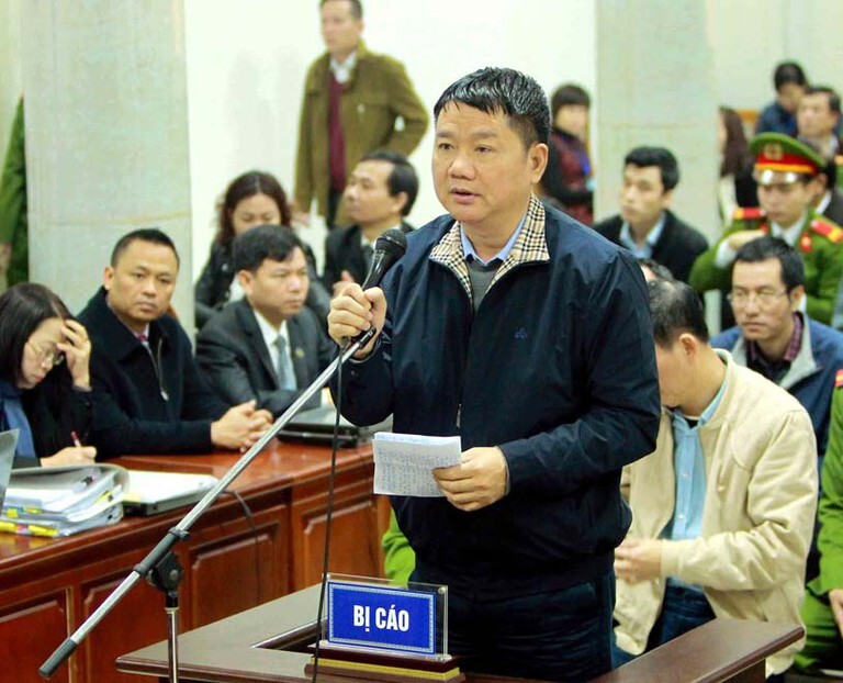 Ông Đinh La Thăng được di lý từ Hà Nội vào TP HCM để xét xử