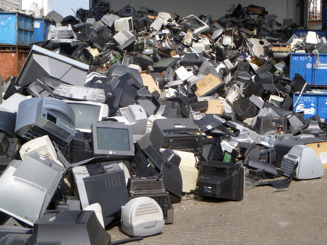 Mối nguy từ rác thải điện tử