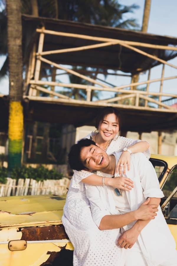 Diễn viên Quý Bình hé lộ loạt ảnh cưới siêu lãng mạn với bà xã doanh nhân