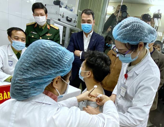 Dự kiến tiêm thử nghiệm vaccine Covid-19 Việt Nam cho khoảng 30.000 người